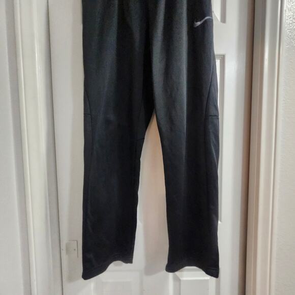 Nike Men's Black Athletic Pants - Picture 7 of 12